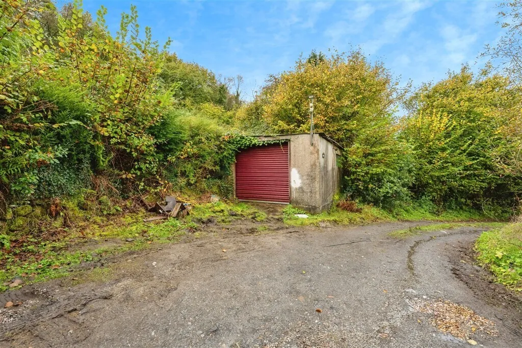 Waunarlwydd SWANSEA, SA5, photo 6