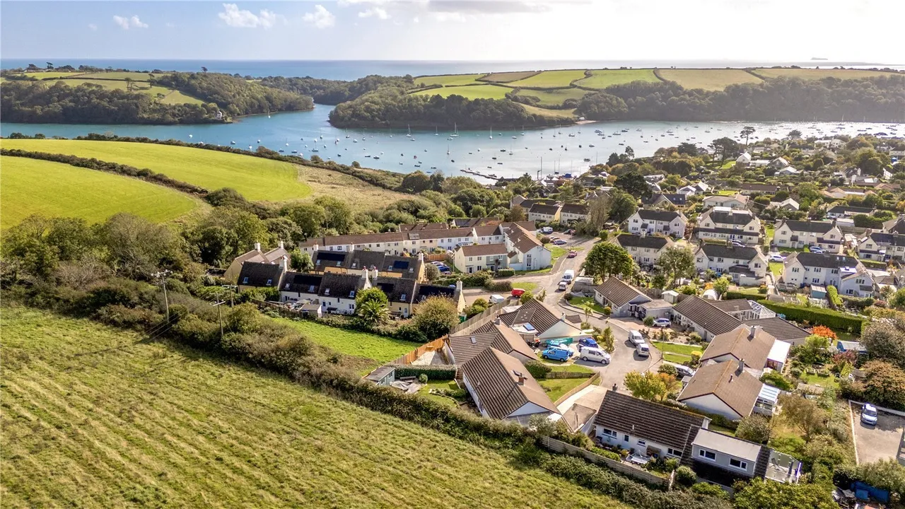 4 bed house for sale, Pen Brea Close, St. Mawes, TR2