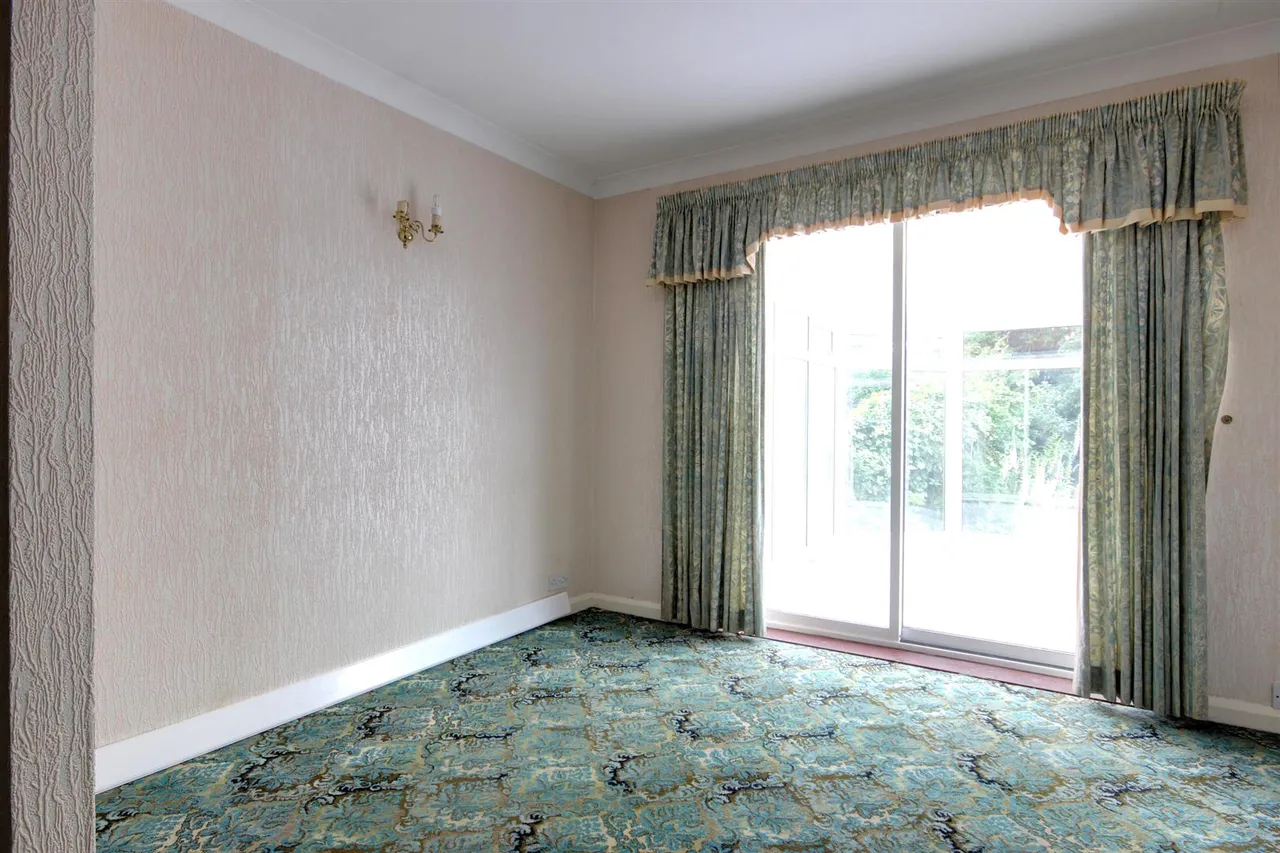 4 bed property for sale — Annandale Road, Kirk Ella
