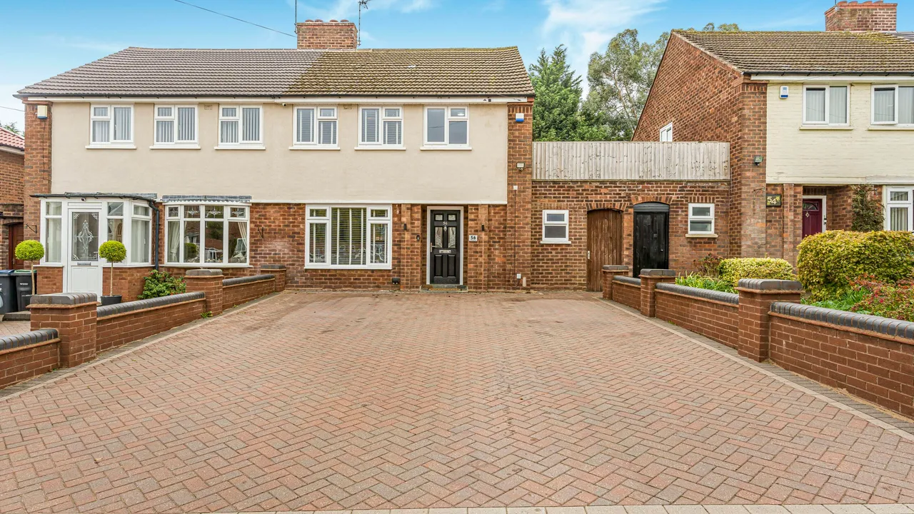 3 bed house for sale, Windyridge Road, Sutton Coldfield, B76