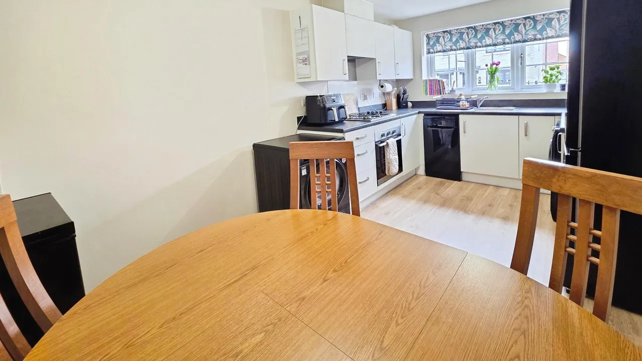 Nassington Way, Sleaford, NG34, photo 5