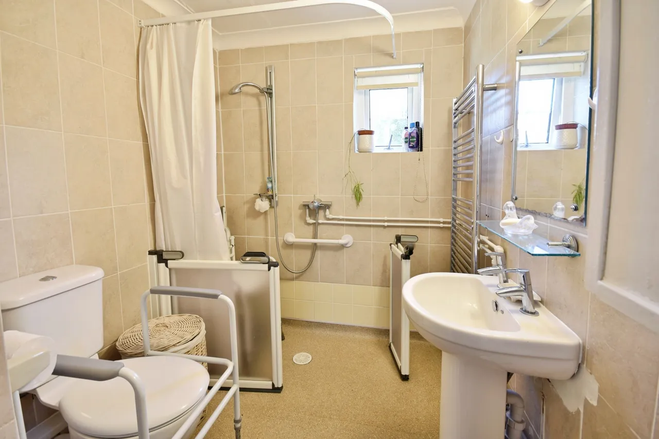 West Street, Beaminster, DT8, photo 12