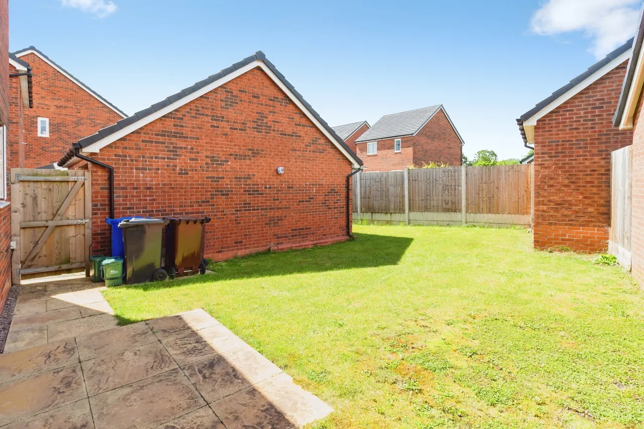 Pugin Road, Uttoxeter, ST14, photo 15