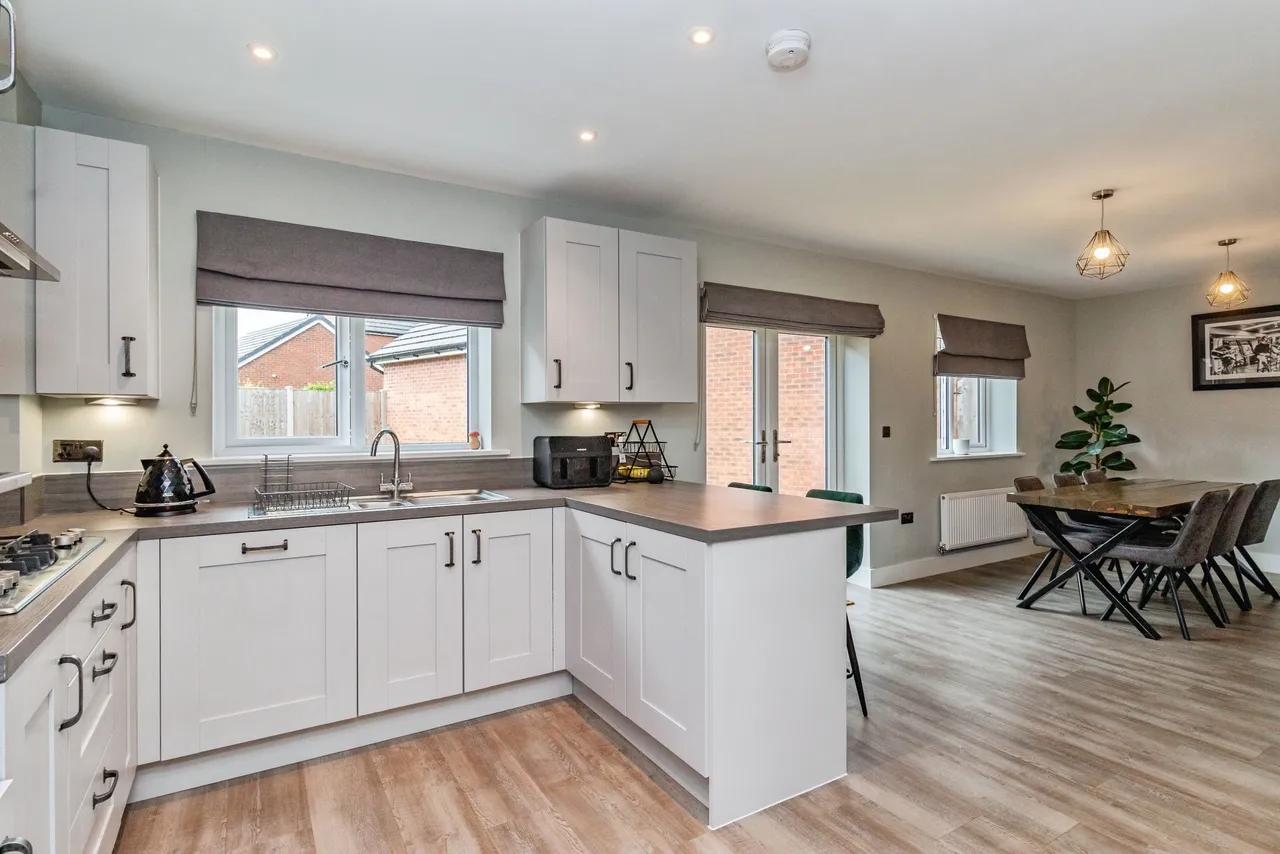 Pugin Road, Uttoxeter, ST14, photo 2