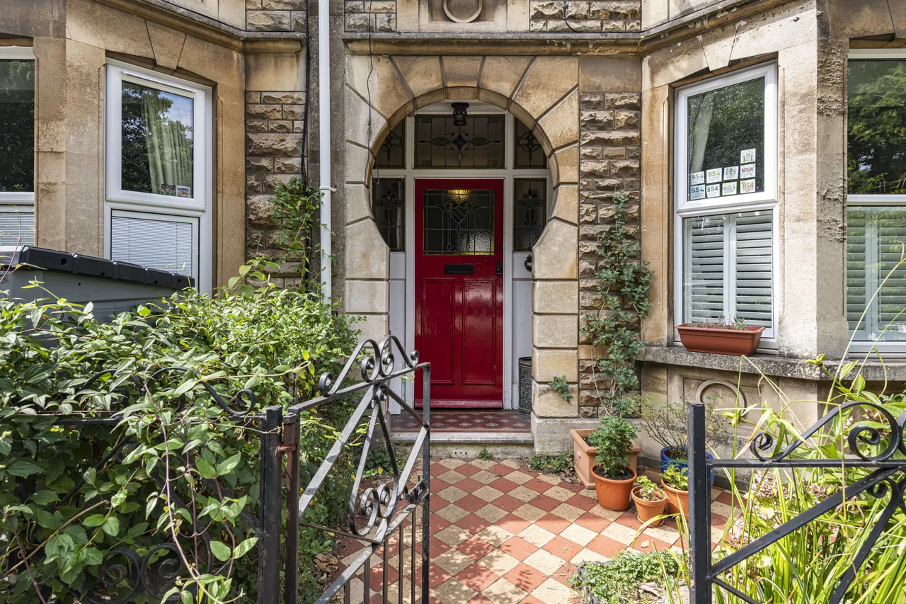 Wick Road, Brislington, Bristol, BS4 4HN, photo 2