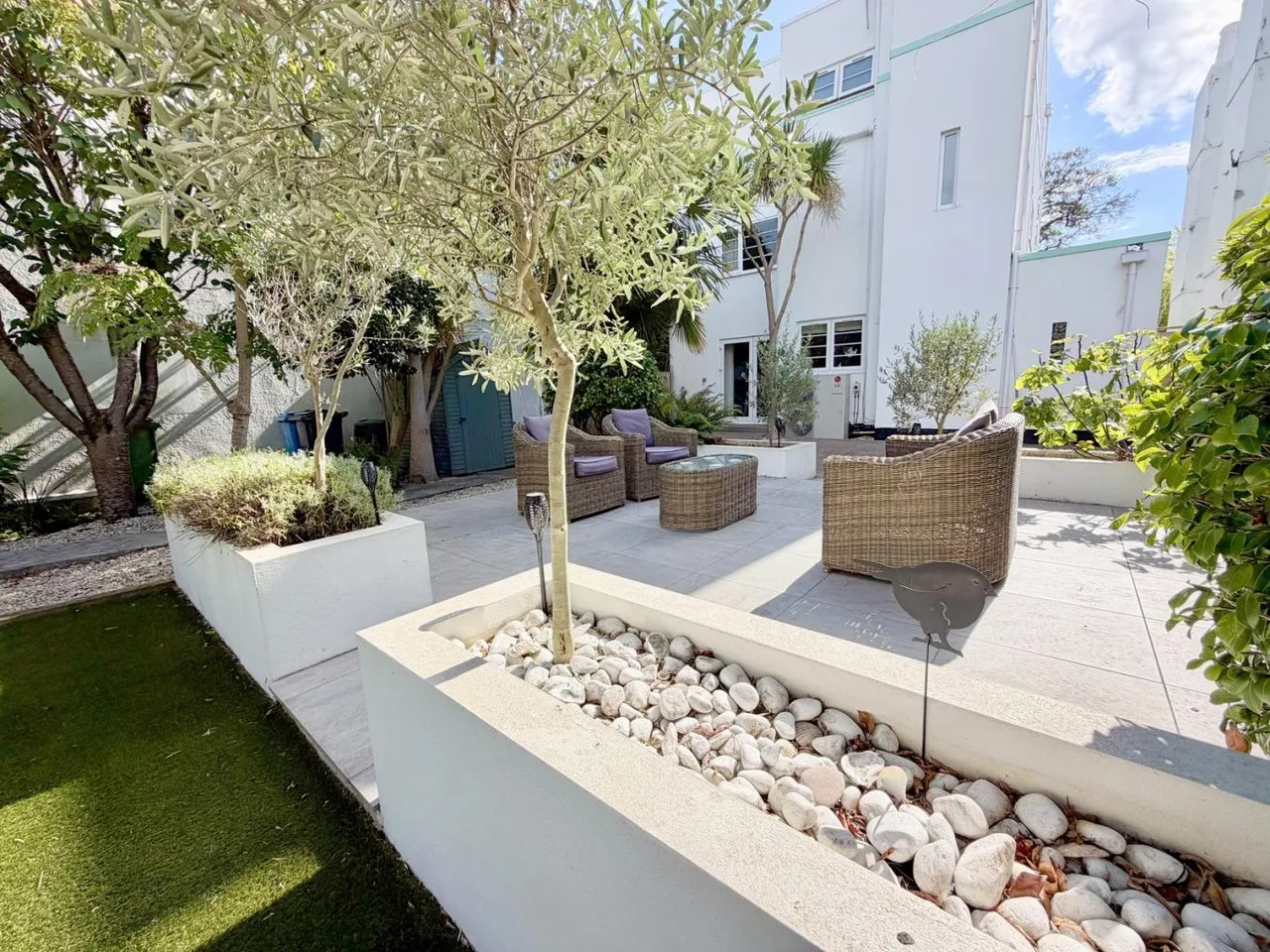 Sandbanks Road, BH14, photo 37