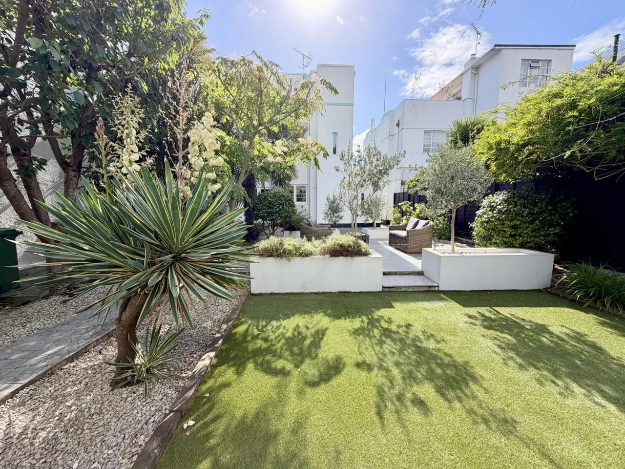 Sandbanks Road, BH14, photo 36