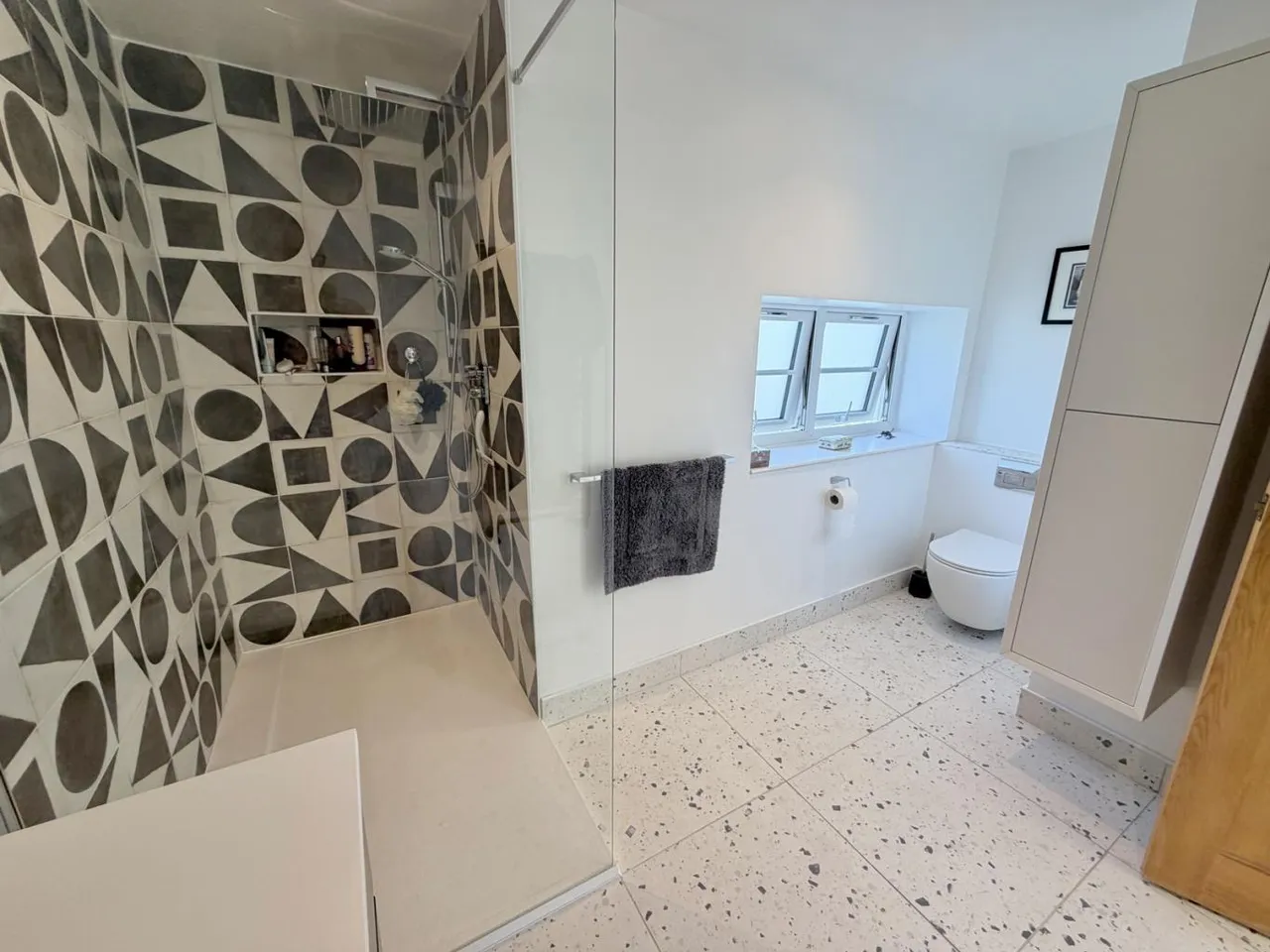 Sandbanks Road, BH14, photo 20