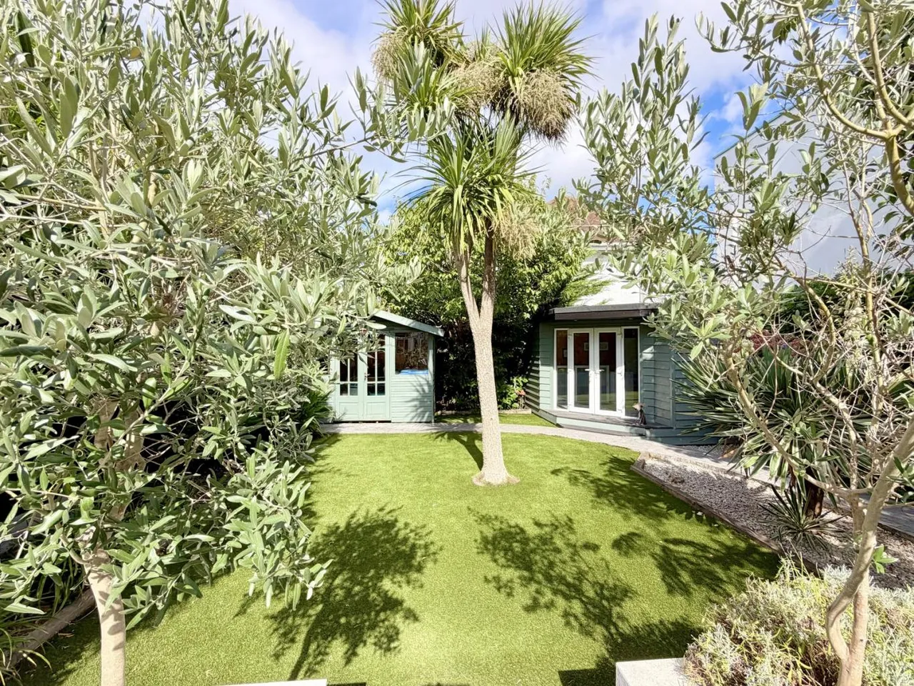 Sandbanks Road, BH14, photo 32