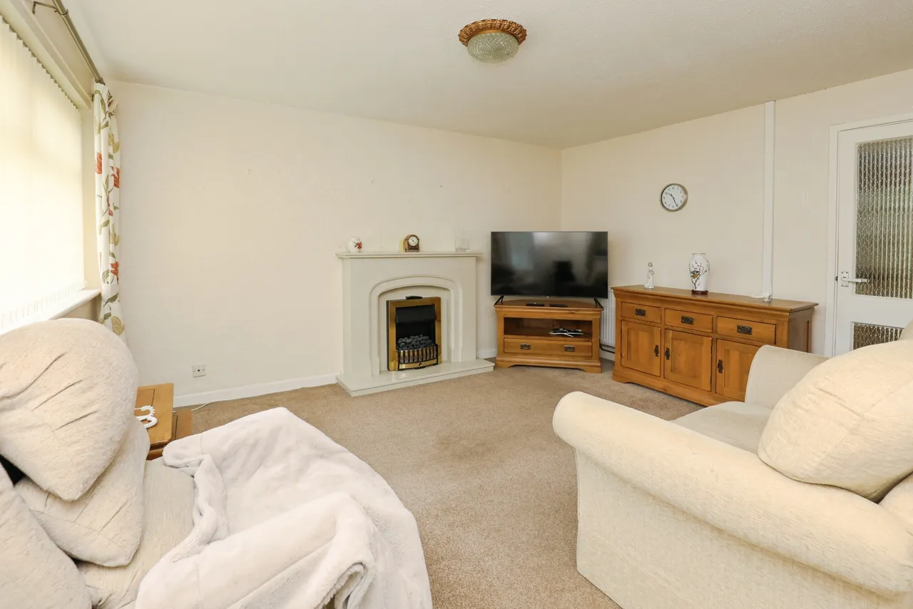 Trispen Close, Liverpool, photo 2