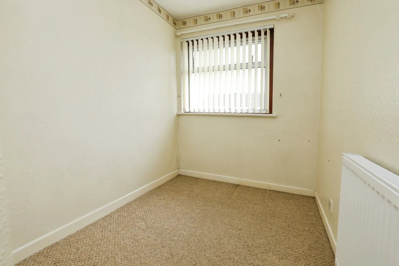 Trispen Close, Liverpool, photo 9