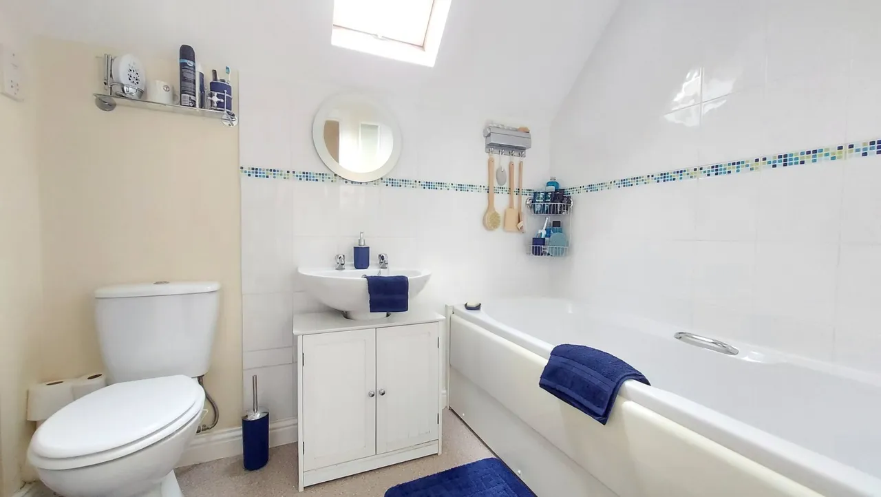 Merlin Close, Bourne, PE10, photo 8
