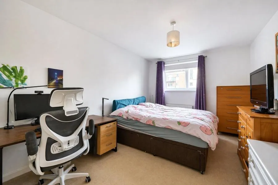 Park View Road, Leatherhead, KT22, photo 4