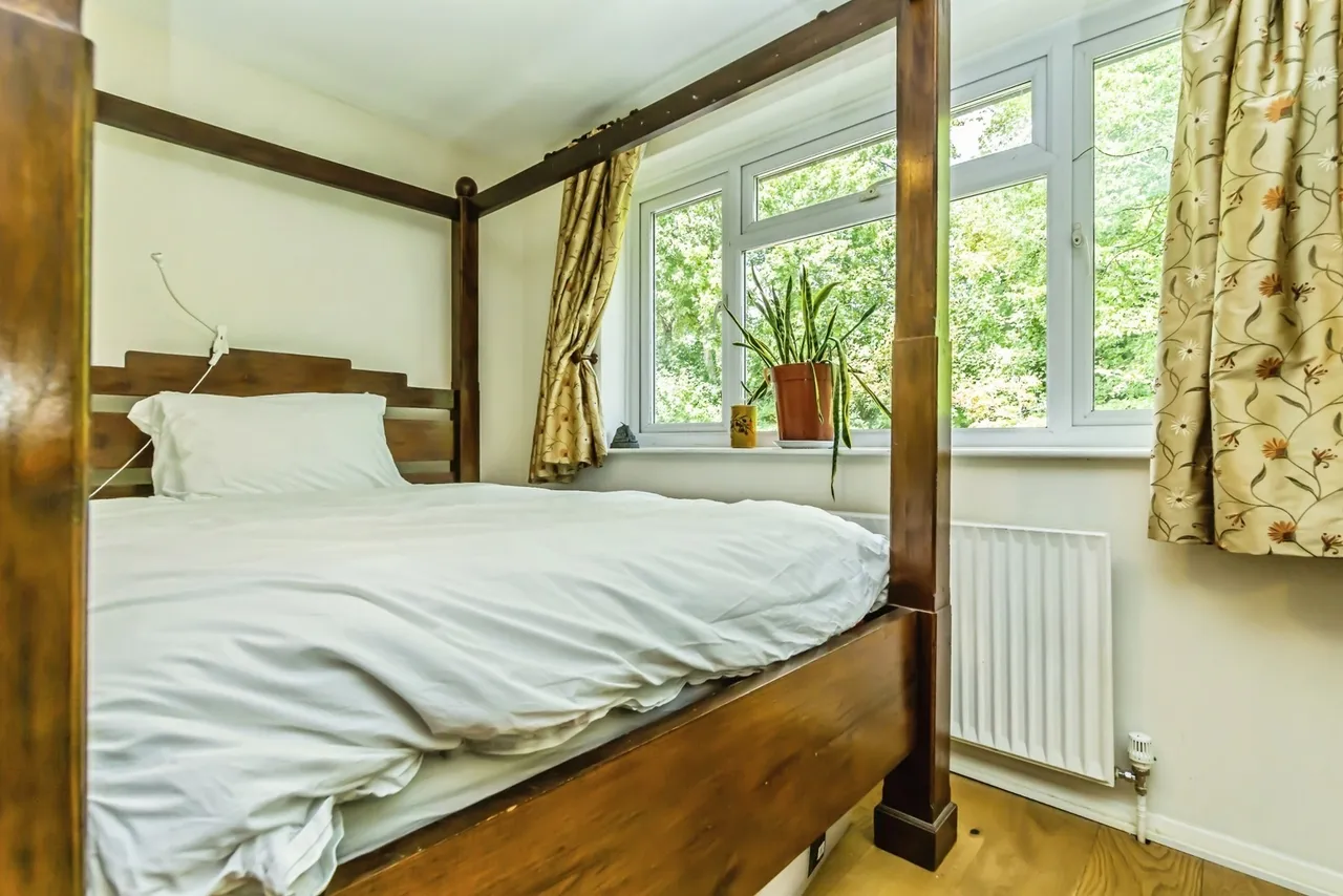Famet Walk, Purley, CR8, photo 9
