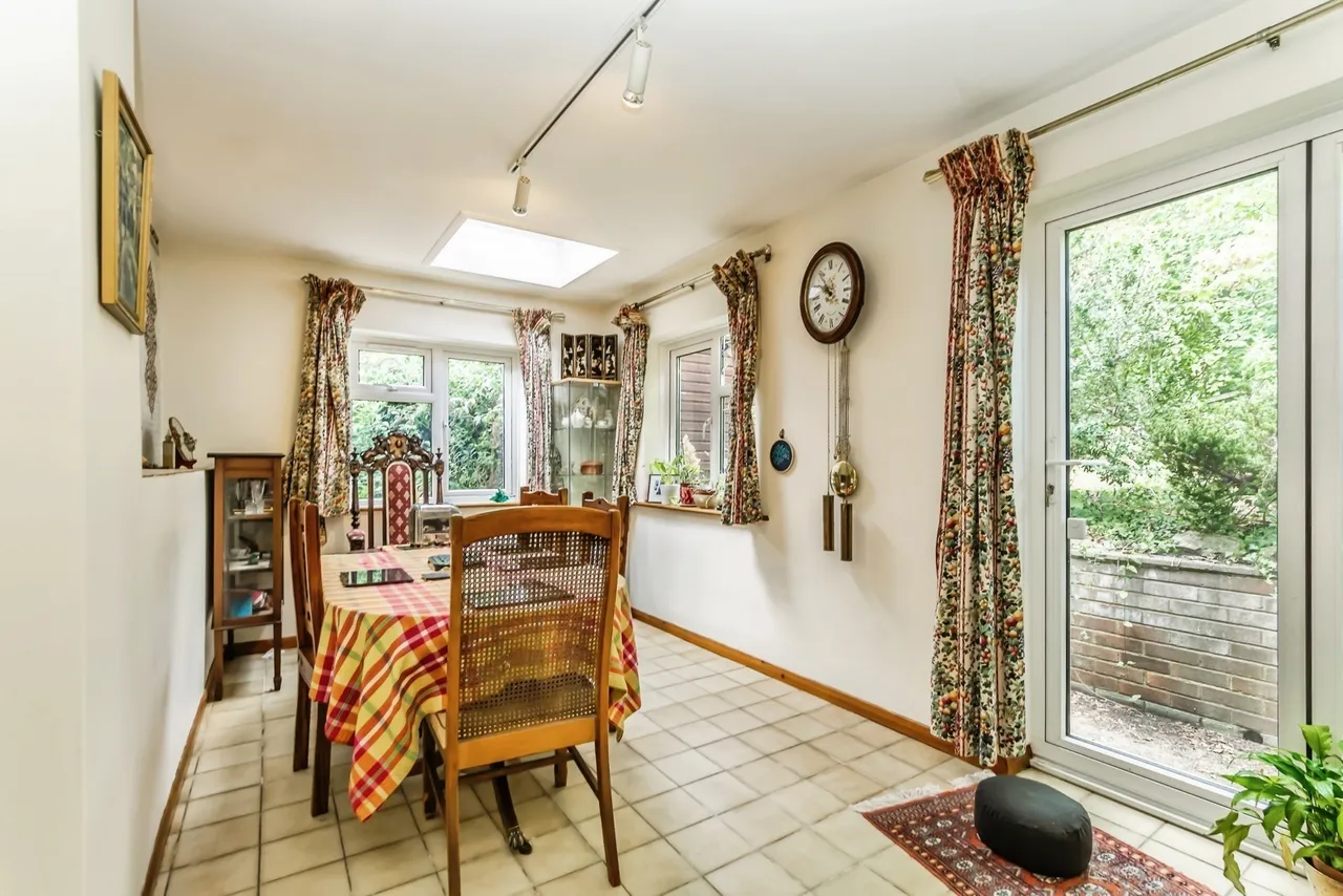 Famet Walk, Purley, CR8, photo 3