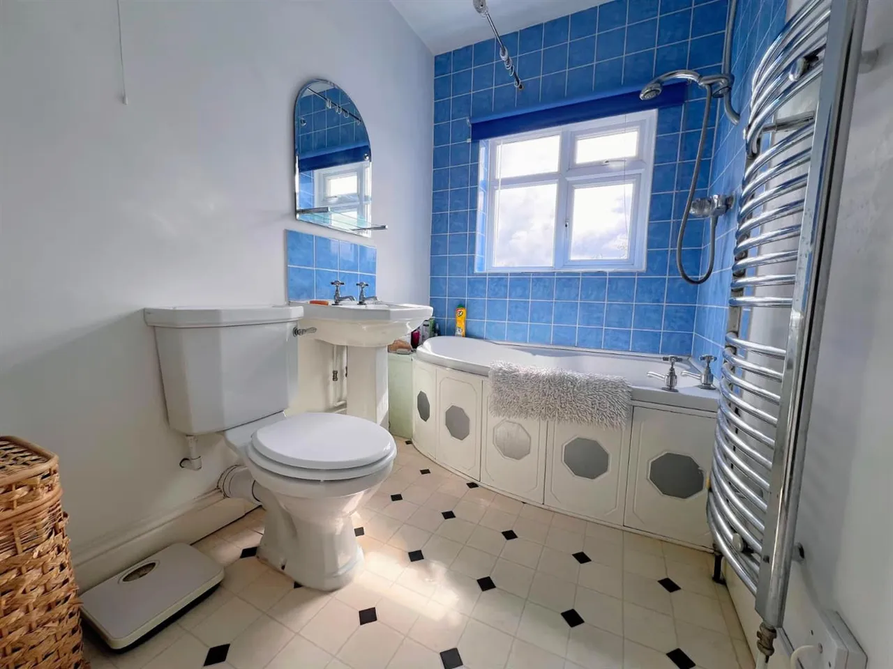 Hound Road, Netley Abbey, Southampton, photo 11