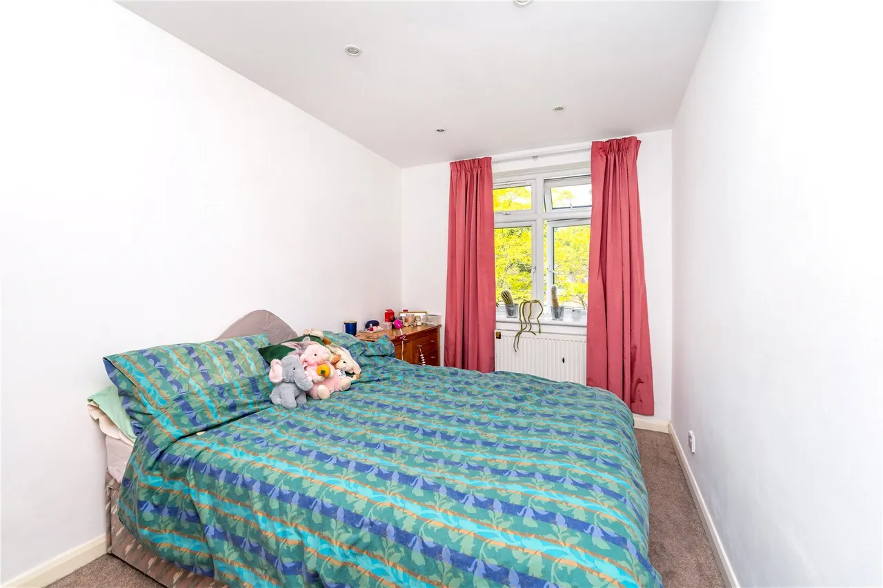 Grange Avenue, Twickenham, TW2 5TW, photo 10