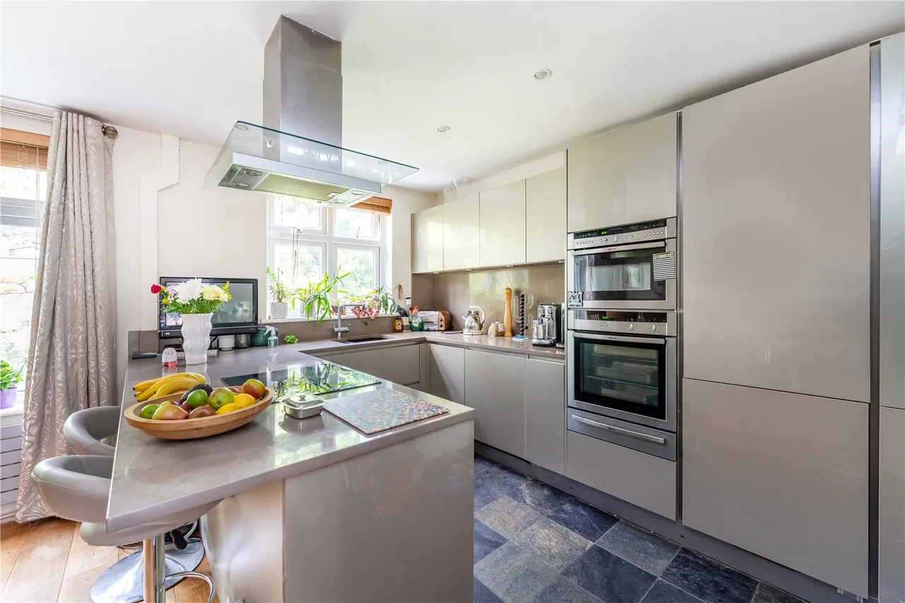 Grange Avenue, Twickenham, TW2 5TW, photo 5