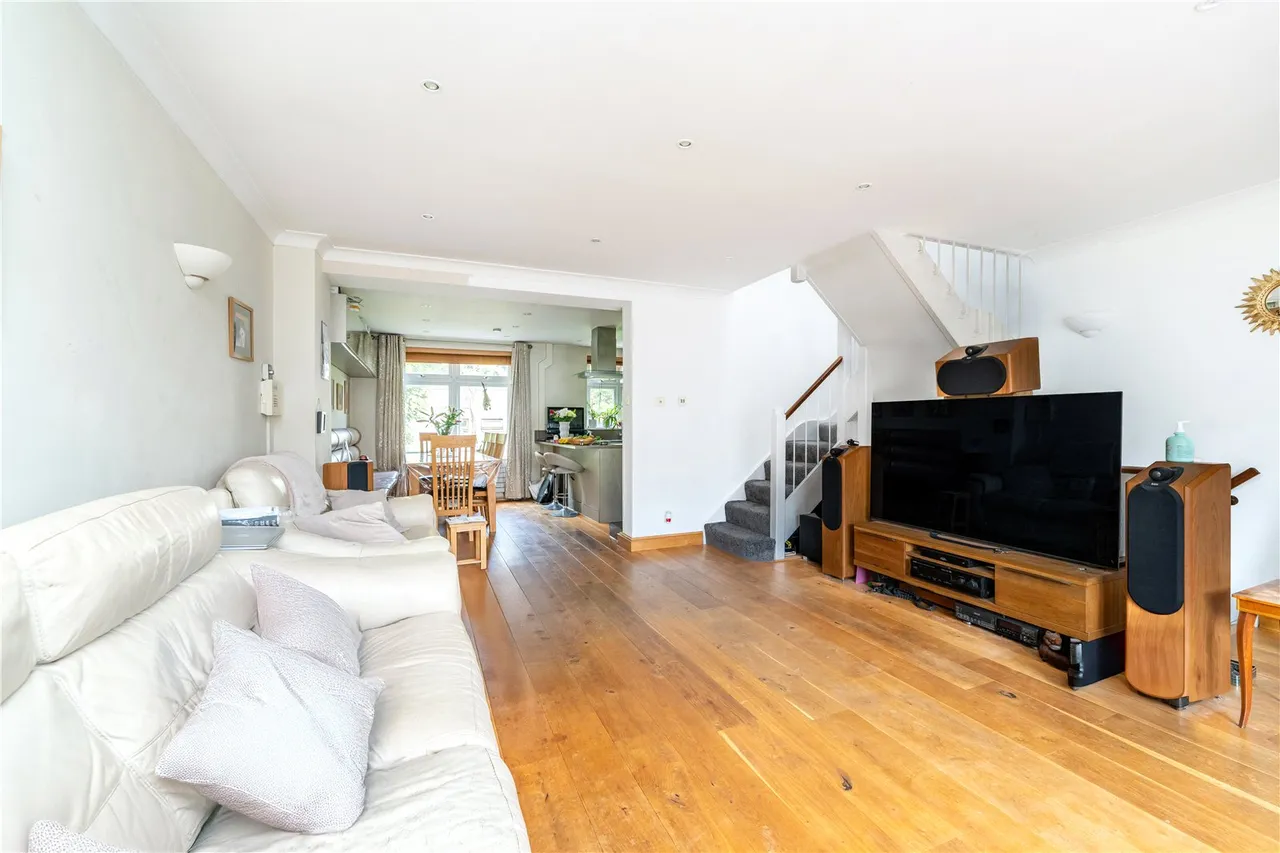 Grange Avenue, Twickenham, TW2 5TW, photo 3