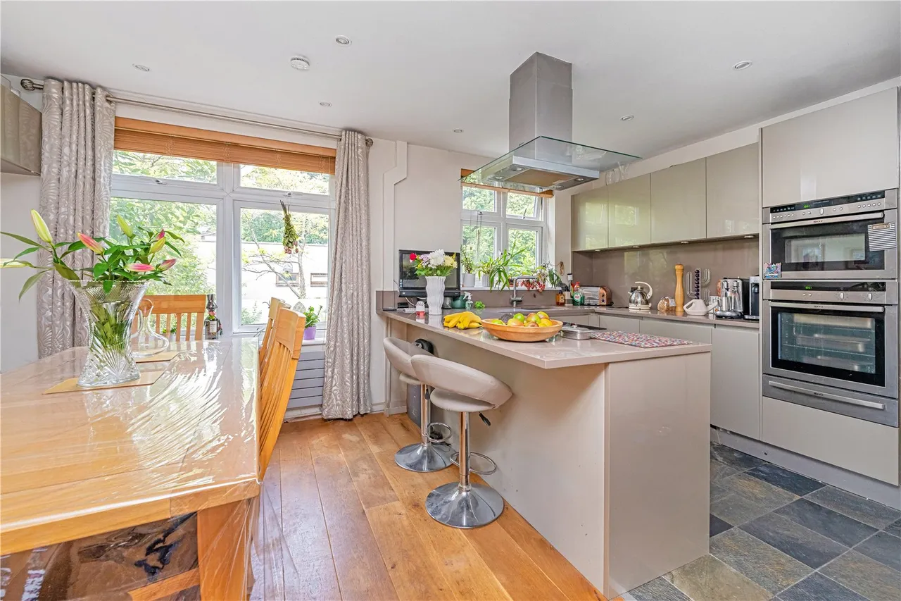 Grange Avenue, Twickenham, TW2 5TW, photo 4