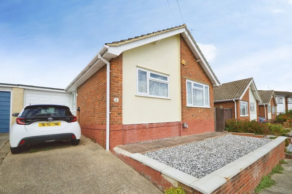 Pankhurst Road, Hoo, Kent, ME3, photo 3