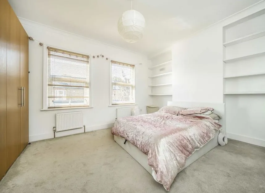 St. Georges Road, Hanworth, TW13, photo 5