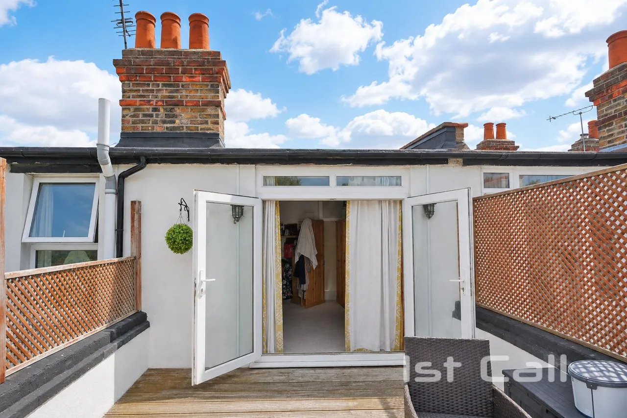 Westcliff Park Drive, Westcliff-On-Sea, photo 16