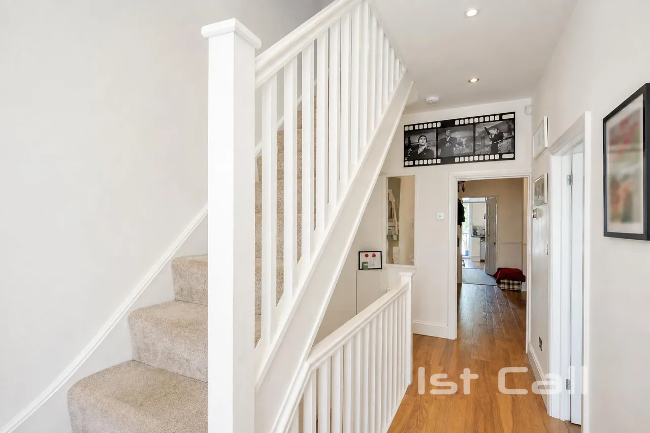 Westcliff Park Drive, Westcliff-On-Sea, photo 15