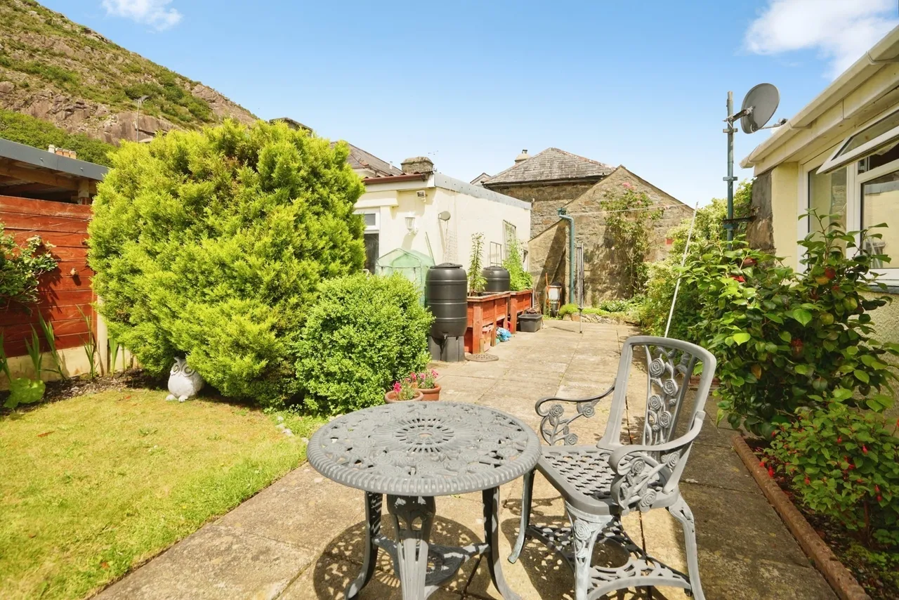 Church Street, Tremadog, LL49, photo 6