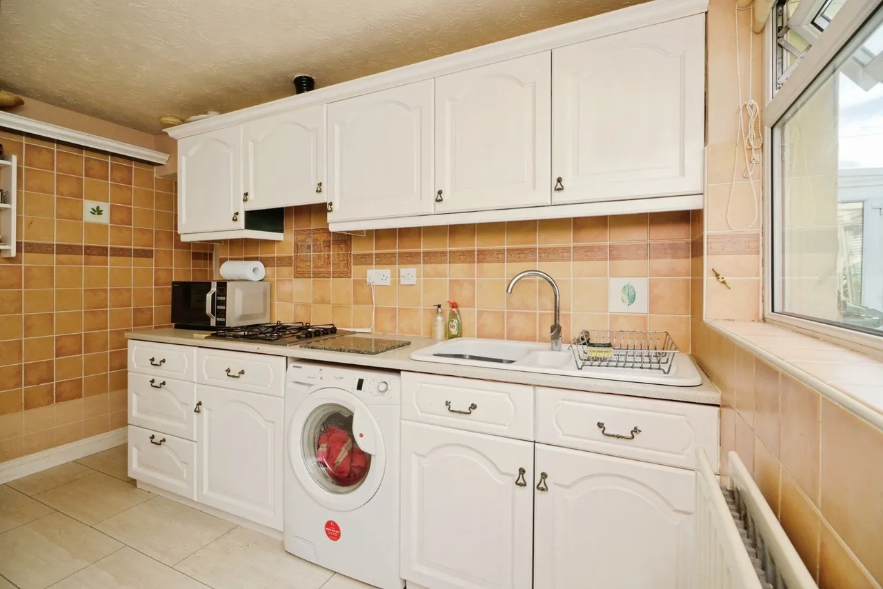 Church Street, Tremadog, LL49, photo 9