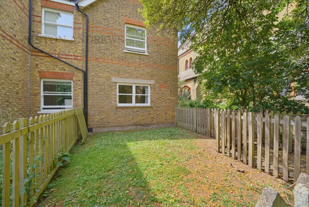 North Common Road, Ealing, photo 11