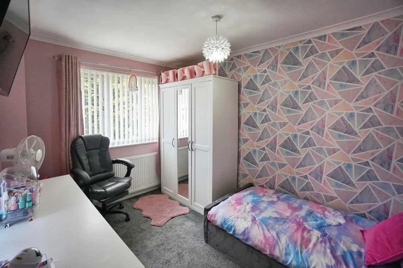 Margaret Vale, Ocker Hill, DY4, photo 14