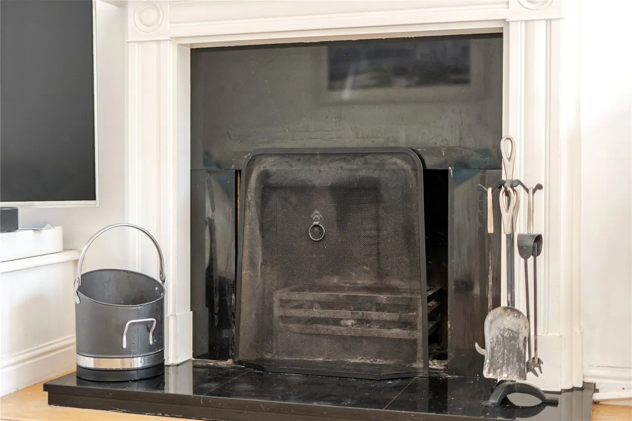 Bredward Close, Burnham, Slough, Buckinghamshire, SL1 7DL, photo 12