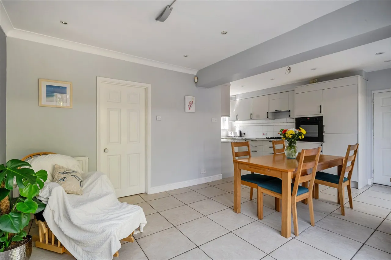 Bredward Close, Burnham, Slough, Buckinghamshire, SL1 7DL, photo 17