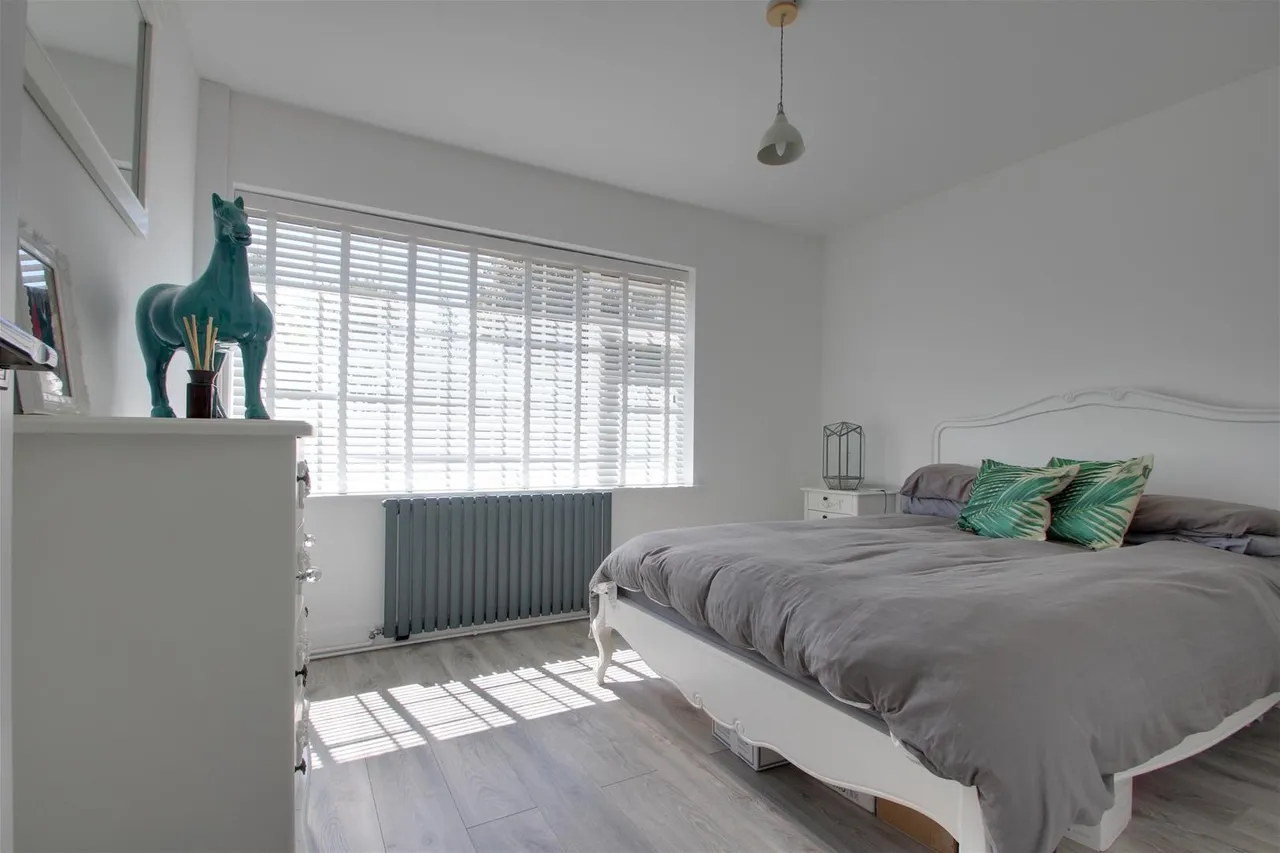 Windermere Crescent, Goring-By-Sea, Worthing, photo 4
