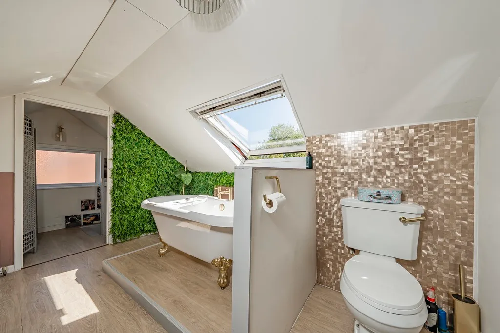 Lime Walk, Denham, photo 48