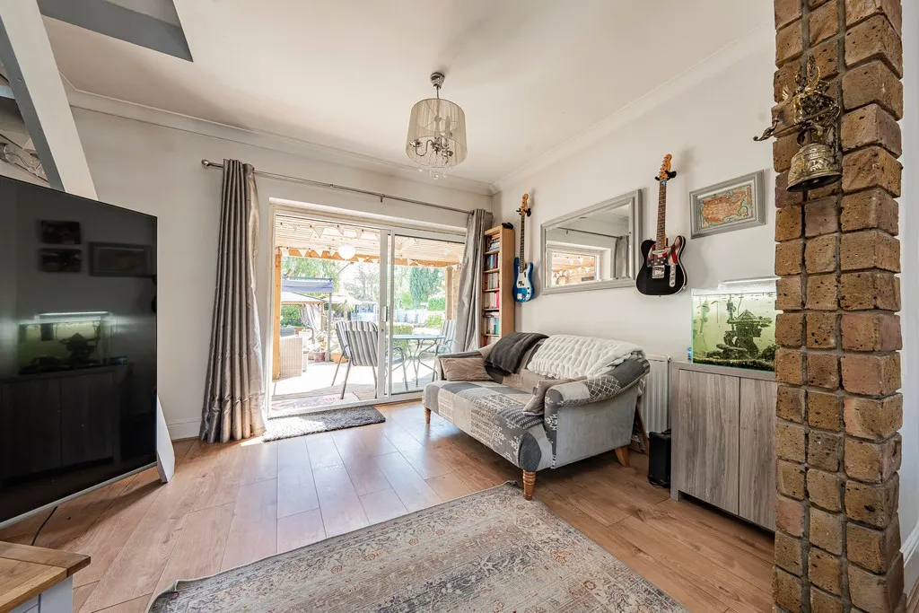 Lime Walk, Denham, photo 31