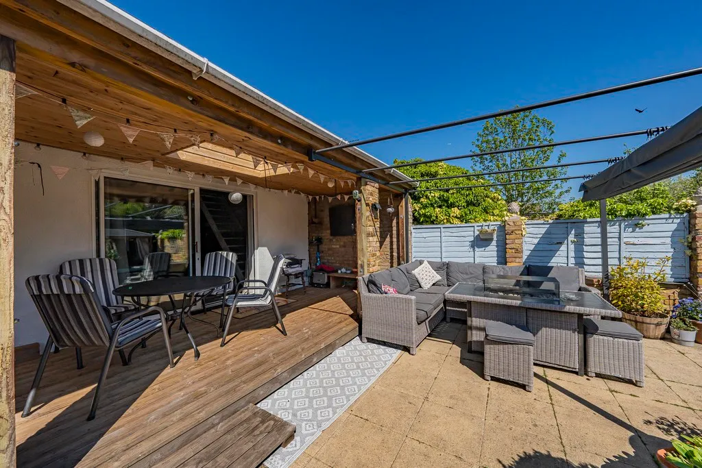 Lime Walk, Denham, photo 42