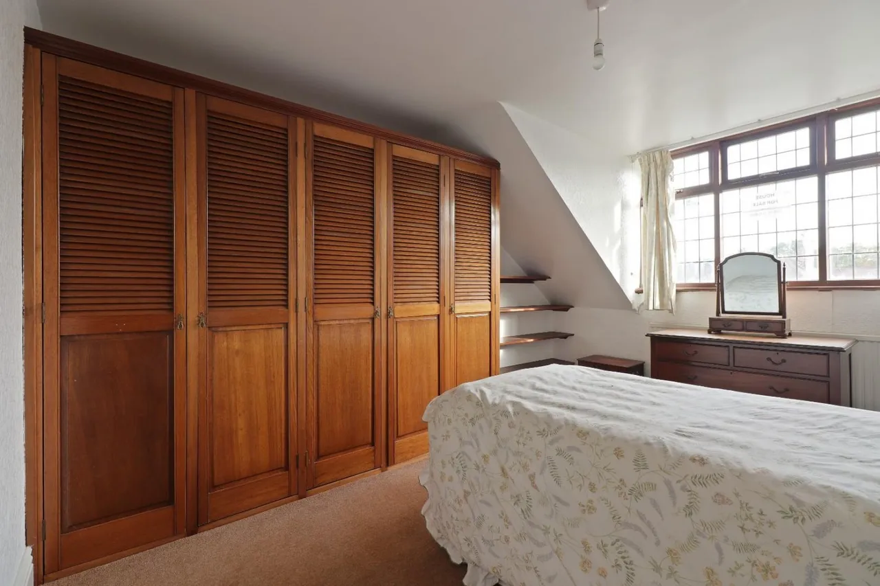Backmoor Crescent, Sheffield, S8, photo 28
