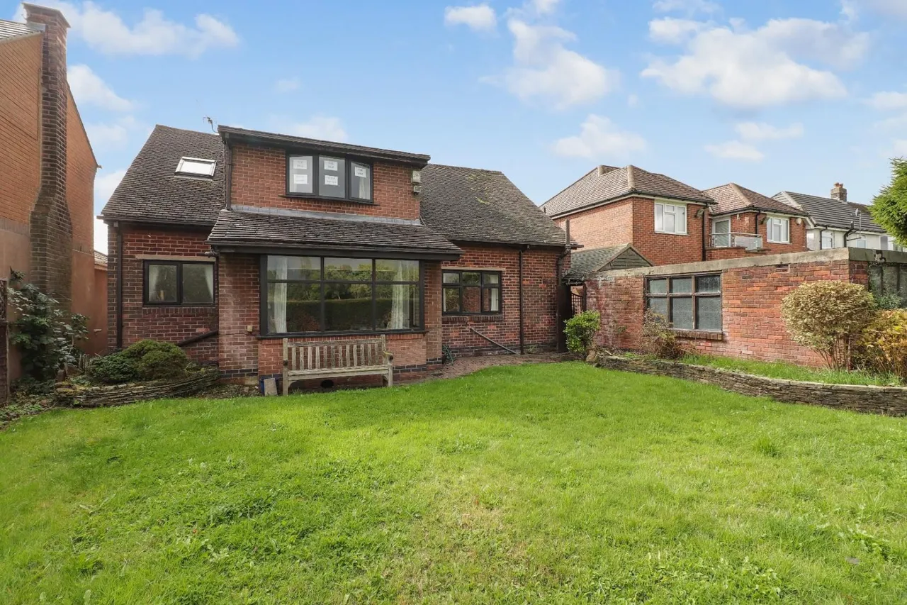 Backmoor Crescent, Sheffield, S8, photo 36
