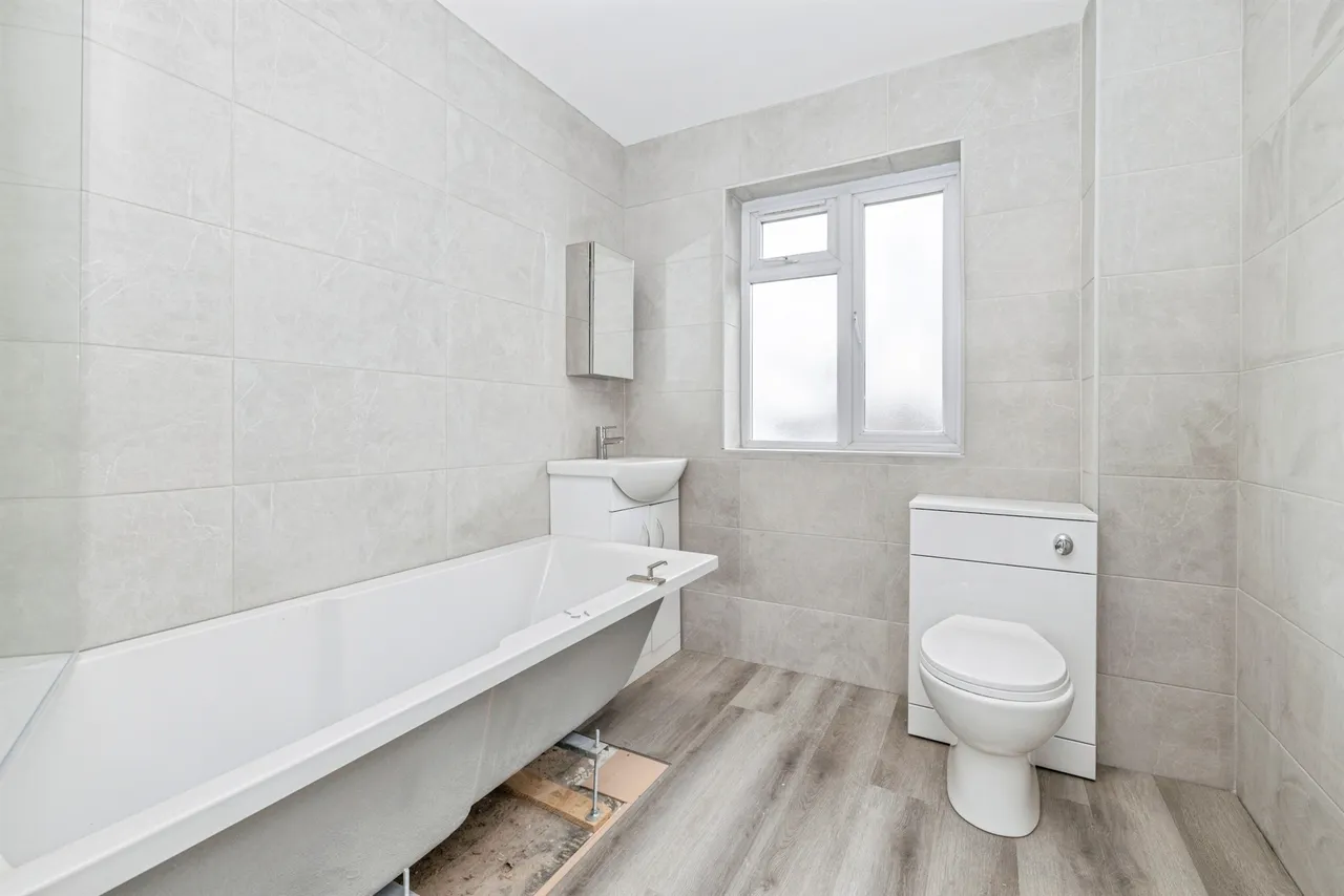 Bournehall Road, Bushey, WD23, photo 17
