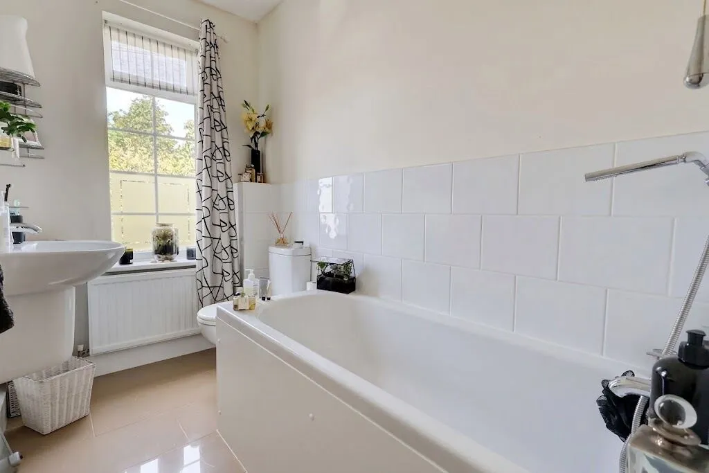 Station Road, Princes Risborough, HP27, photo 11