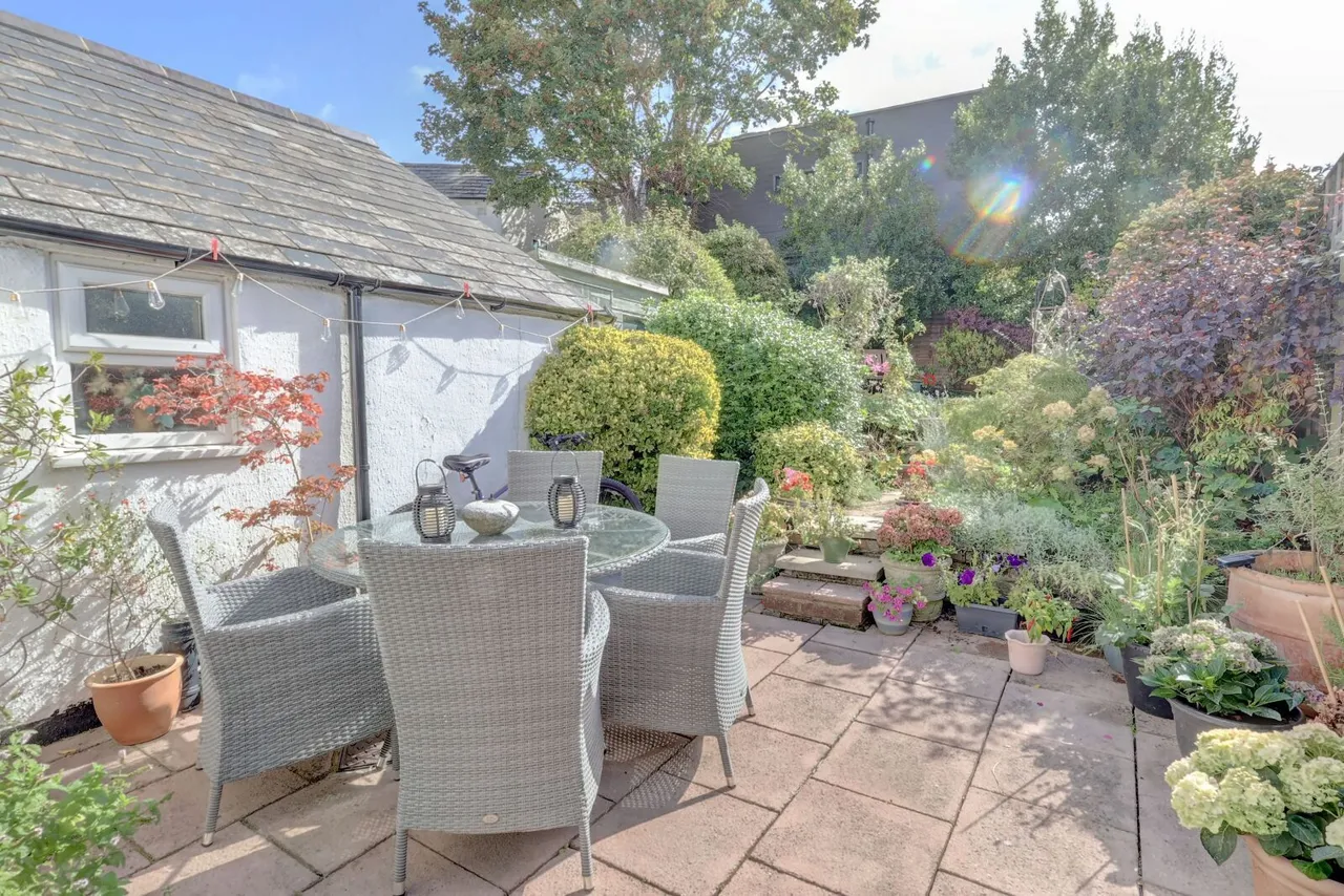 Station Road, Princes Risborough, HP27, photo 12