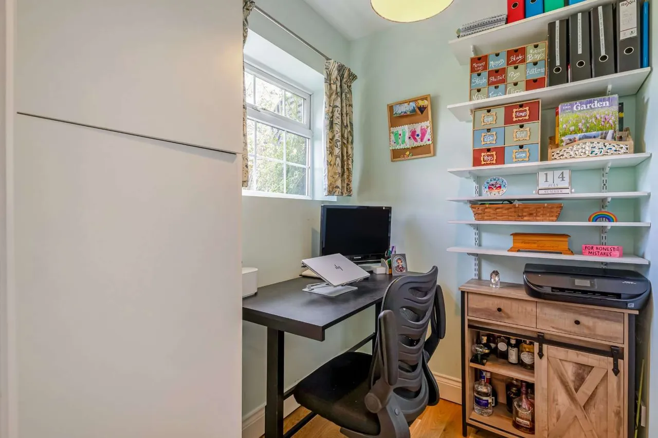 Greenstead Gardens, Putney, London, SW15 5AJ, photo 8