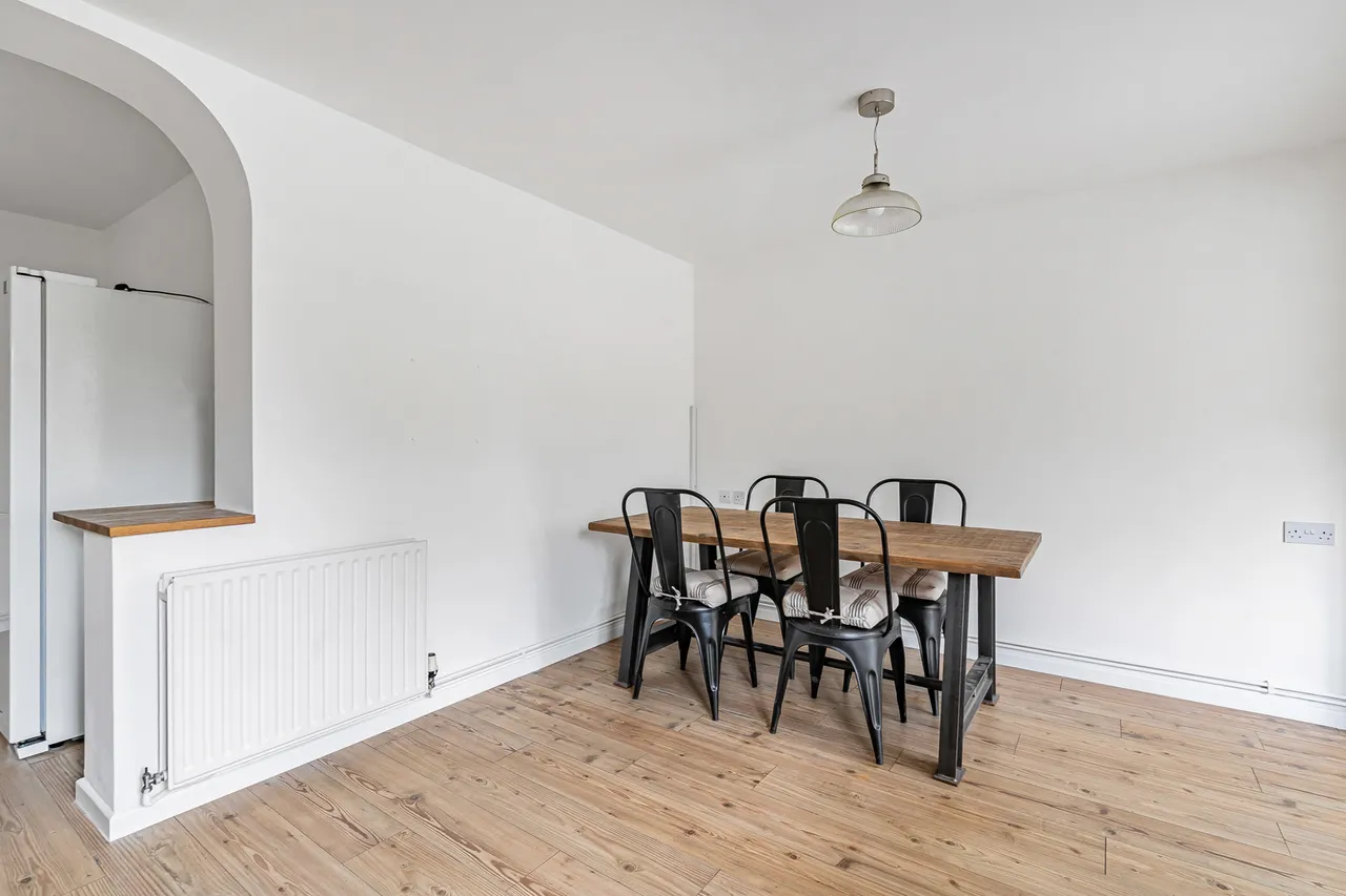 Silo Road, Farncombe, GU7, photo 10