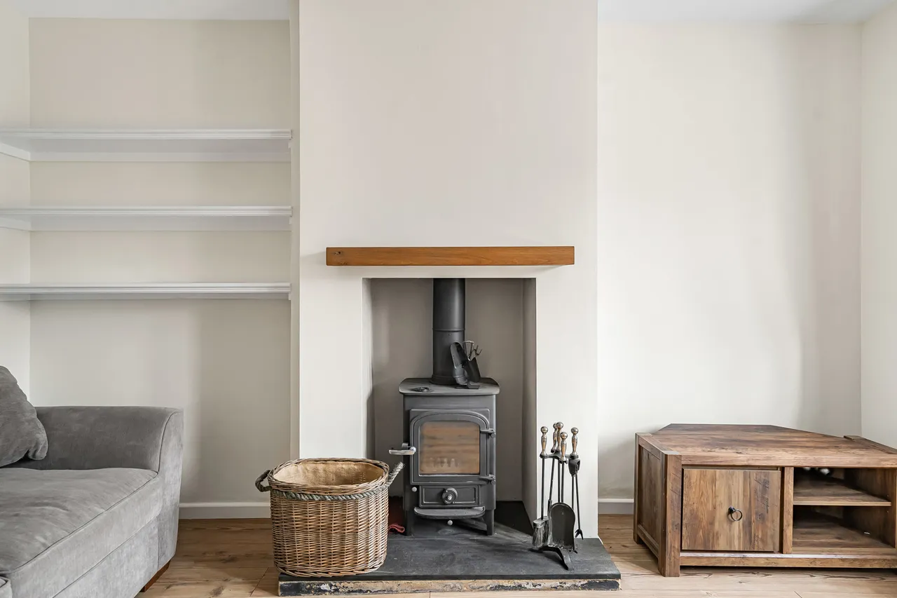 Silo Road, Farncombe, GU7, photo 5