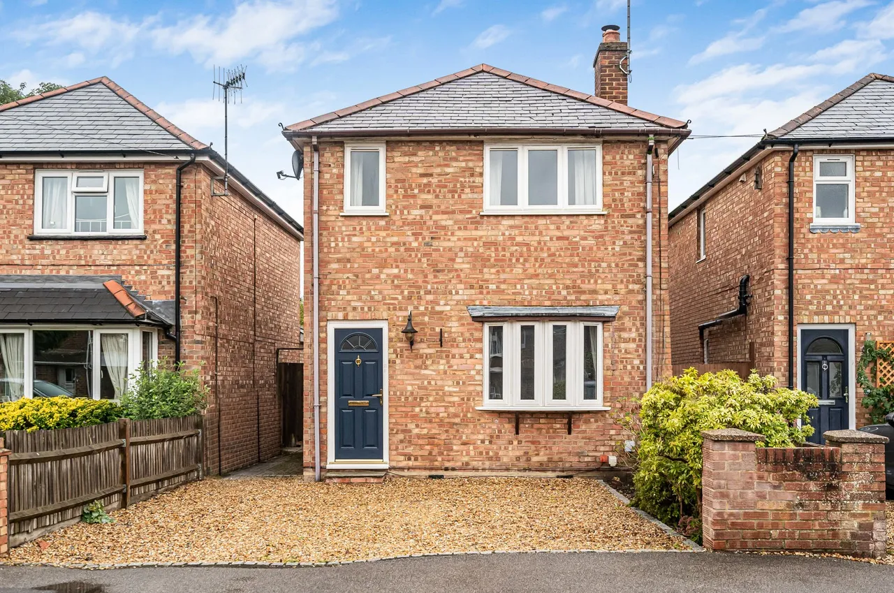 Silo Road, Farncombe, GU7, photo 22
