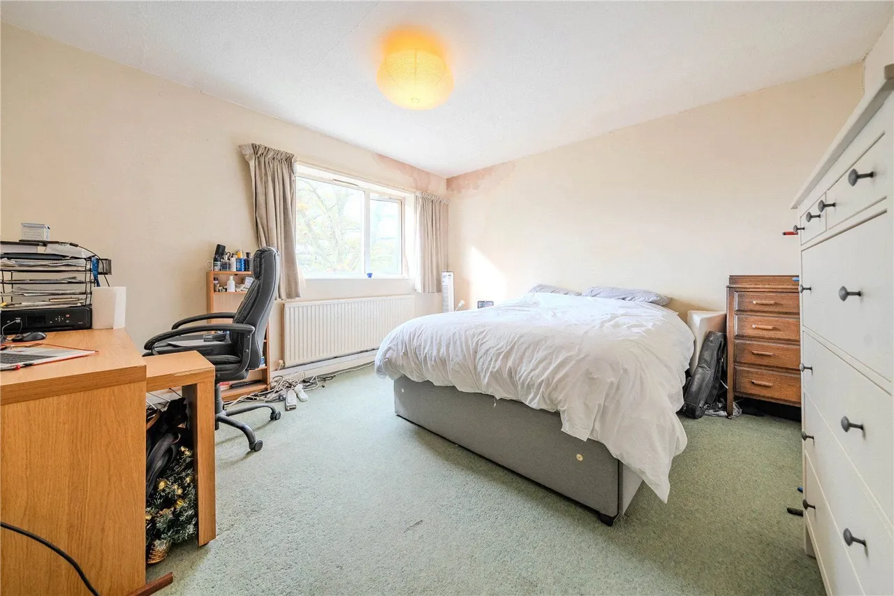 Bedford Court, Oakwood, LS8, photo 6