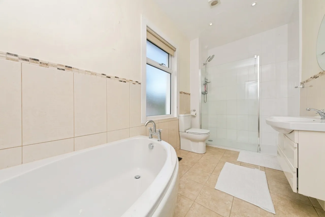 Llannerch Road West, Rhos on Sea, LL28, photo 15