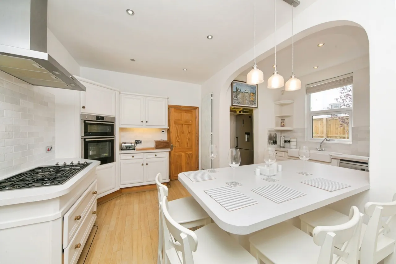 Llannerch Road West, Rhos on Sea, LL28, photo 7